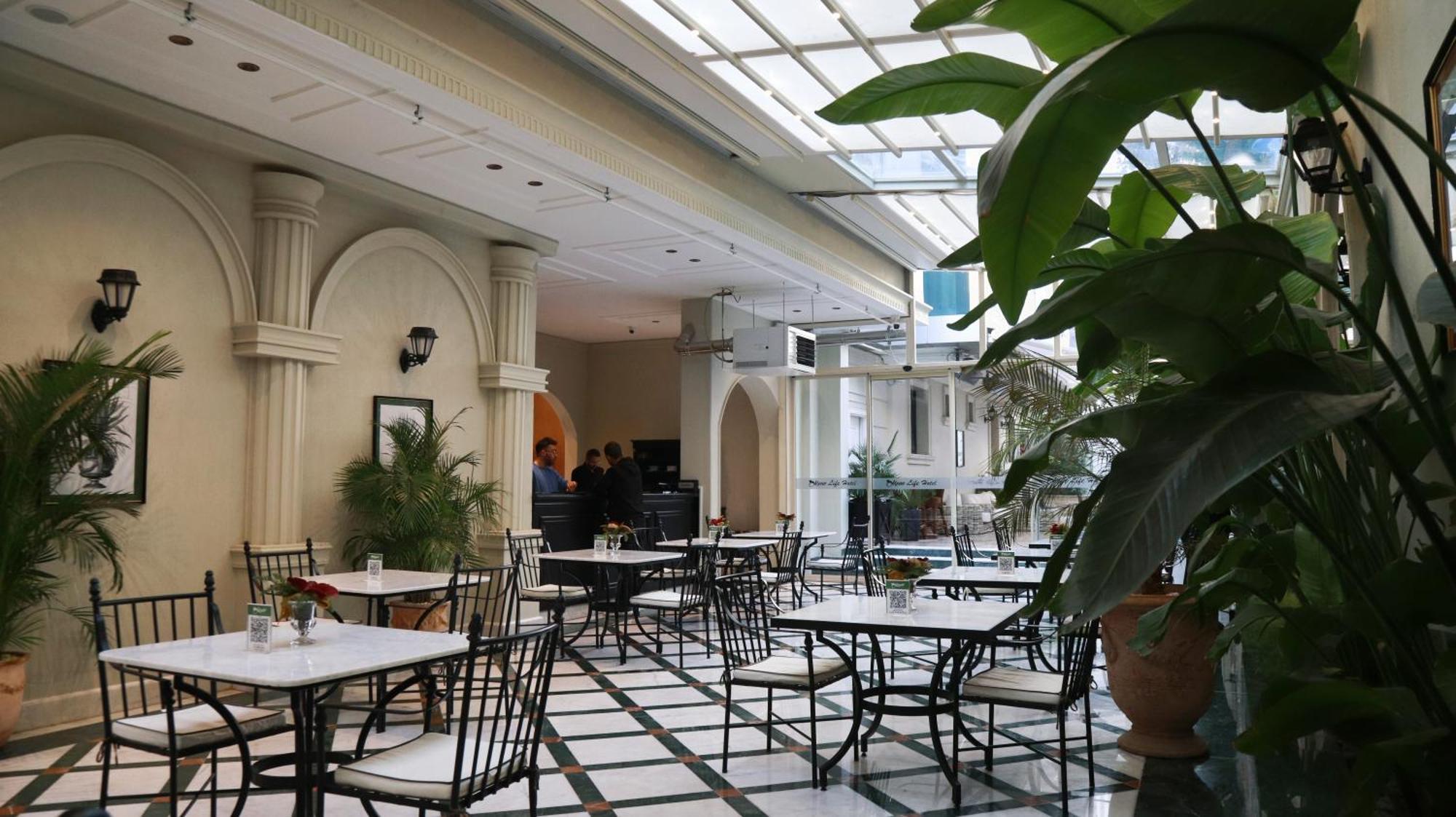 Dbd Hotel Bayrakli İzmir Exterior foto